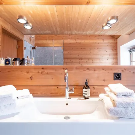 Semesterbostad Chasa Soemmi